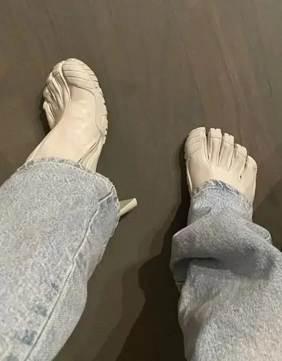 Модные новые женские ботинки с – обзор и цена Toe Sock Split