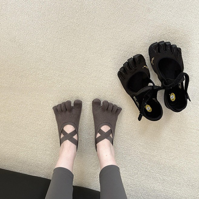 Женские носки для йоги с перек – обзор и цена Grip Sock Yoga